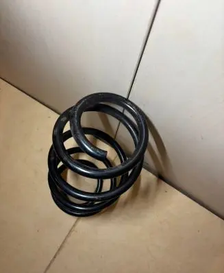 Skoda Yeti (5L) Front coil spring