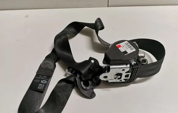 Land Rover Range Rover Evoque L538 Rear seatbelt 620198200 BJ32611B09DB
