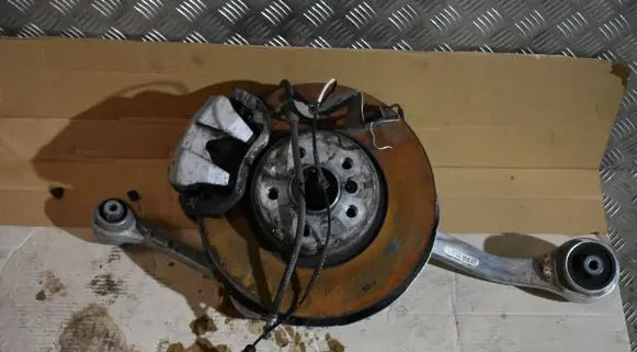 BMW 3 G20 G21 Rear wheel hub