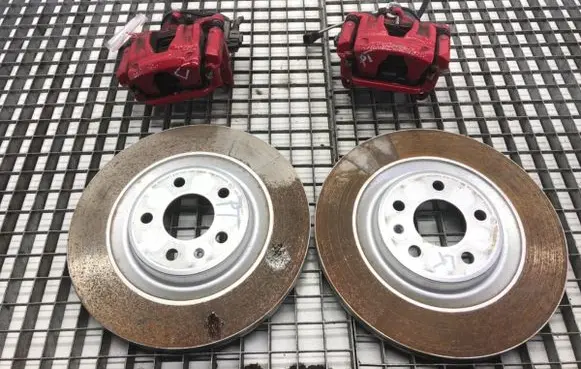 Rear brake caliper