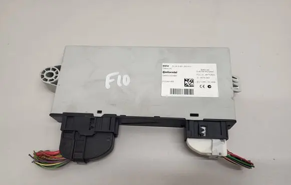 BMW 5 F10 F11 CAS control unit/module 9301522