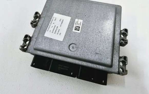 Nissan Qashqai Engine ECU kit and lock set 237104ED0C