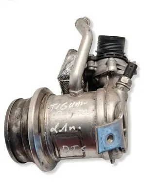 Volkswagen Tiguan EGR valve cooler 05L131512D 2161220