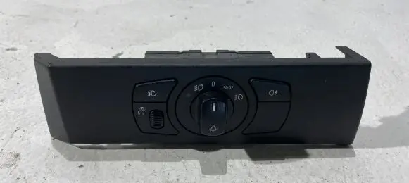 Light switch