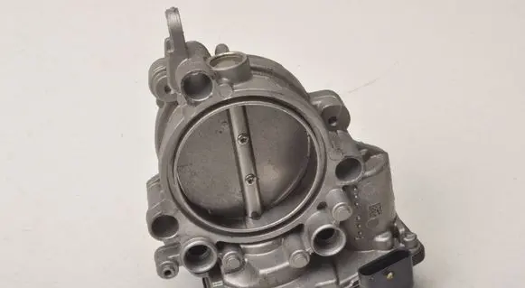BMW 1 F20 F21 Electric throttle body valve 8623324
