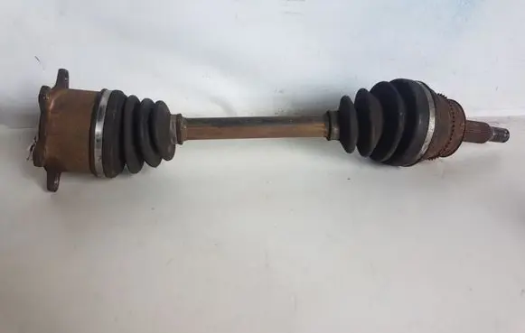 Mitsubishi Pajero Rear driveshaft