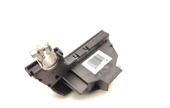 Audi A4 S4 B8 8K Charging relay B0101179