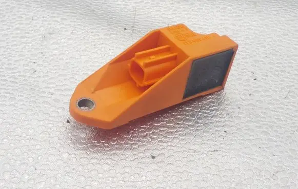 Skoda Roomster (5J) Airbag deployment crash/impact sensor 1T0909606A 5WK43340