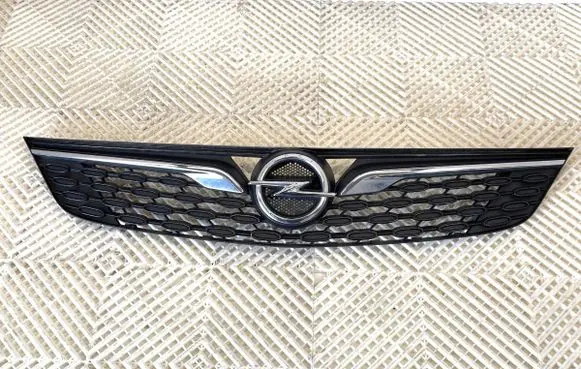 Opel Astra K Front grill 39130501