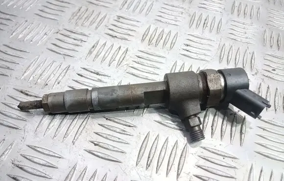 Alfa Romeo 156 Fuel injector 0445110119