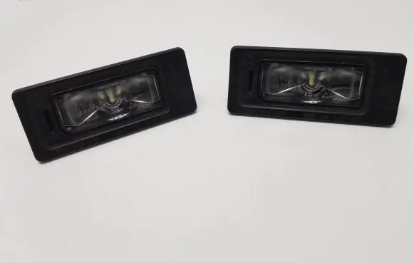 Audi A3 S3 8P Number plate light 5NA943021