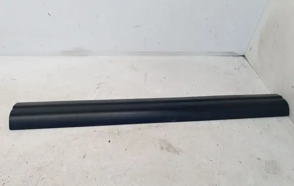 BMW 5 E60 E61 Front sill trim cover 51477025007 22339910G
