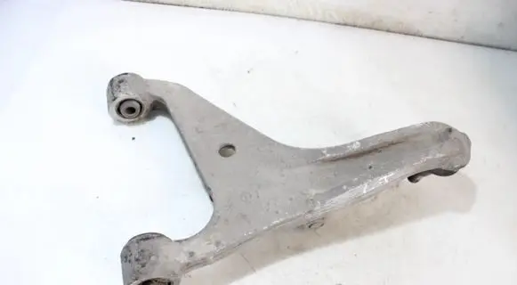 Infiniti Q50 Rear control arm