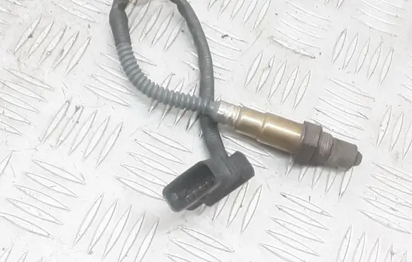 BMW 5 F10 F11 Lambda probe sensor 7589121 0258027029030