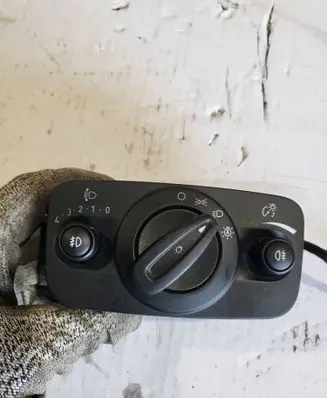 Ford Kuga II Light switch AV6T13A024CC 10099412