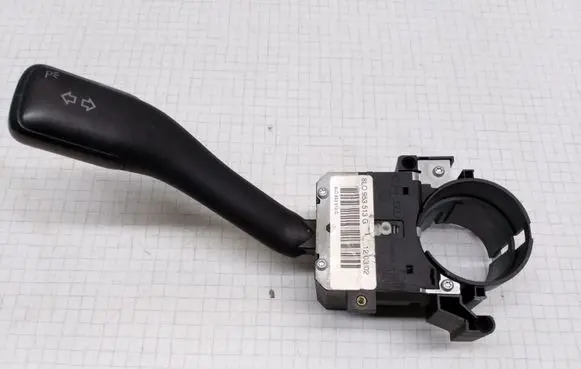 Volkswagen Golf IV Indicator stalk 8L0953513G