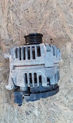 Skoda Fabia Mk1 (6Y) Generator/alternator 047903015Q 0124315014