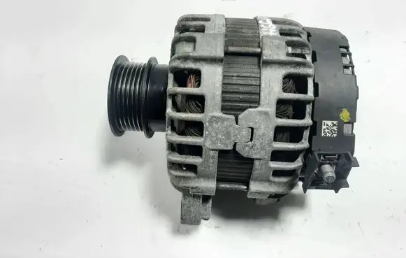 Volvo XC60 Generator/alternator 30659580