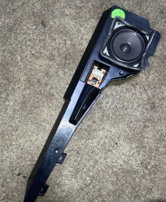 BMW 7 E38 Front door speaker 65138352456 2752555901