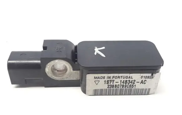 Ford Mondeo Mk III Airbag deployment crash/impact sensor 1S7T14B342AC 23BB07B9C651