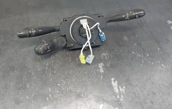 Peugeot 307 Wiper turn signal indicator stalk/switch 96605599XT