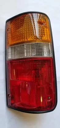 Toyota Hilux (N80, N90, N100, N110) Rear/tail lights 3533