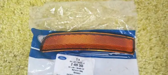 Ford Mustang Mach-E Front reflector LJ8B15A448AC