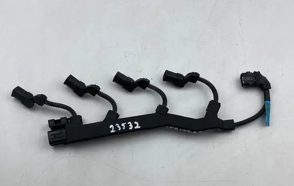 Toyota Prius xw60 Fuel injector wires 8212512660