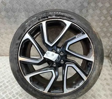 R20 alloy rim