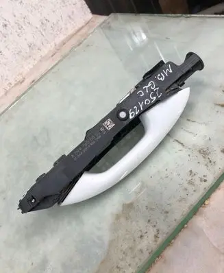 Mercedes-Benz GLC C254 Front door exterior handle A0997605002
