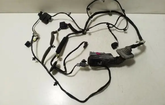 Opel Zafira C Front door wiring loom 20803663 20803673