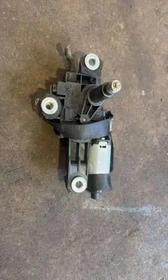 Volvo C30 Rear window wiper motor 53028312