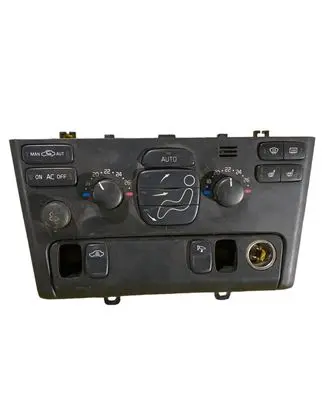 Volvo XC90 Climate control unit 8682734