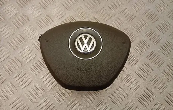 Volkswagen PASSAT B8 Steering wheel airbag 5G0880201C 621304201