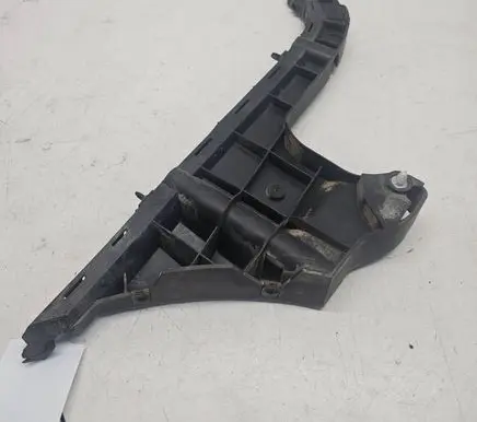 Volvo V70 Rear bumper mounting bracket 31265328