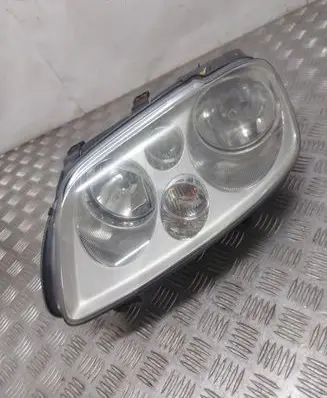 Volkswagen Touran I Headlight/headlamp 0301205201