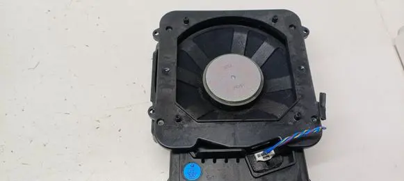 BMW X1 F48 F49 Subwoofer speaker 16014910
