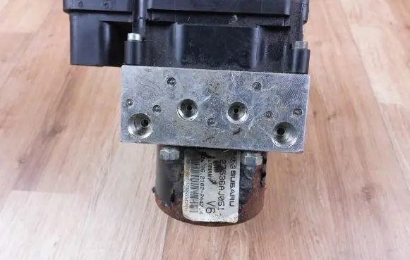 Subaru Outback ABS Pump 27536AJ051 06210966693