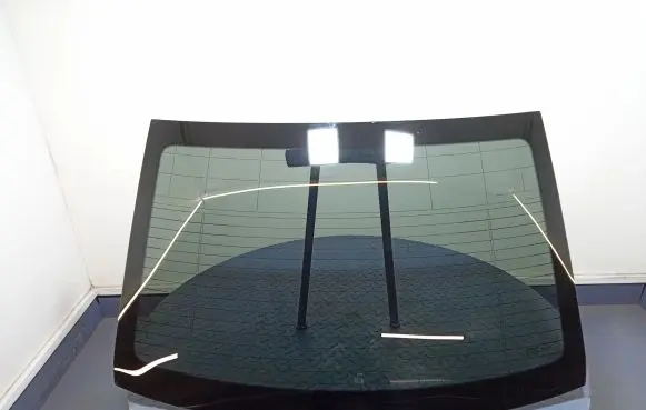 Renault Talisman Rear windscreen/windshield window 