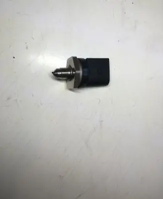Fuel pressure sensor