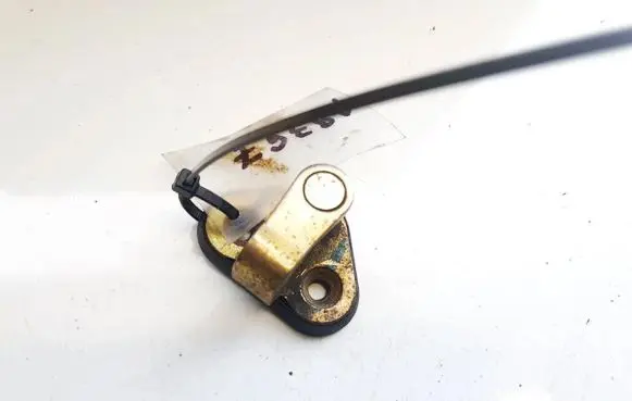 Citroen Xsara Front door lock loop/hook striker 9627760080