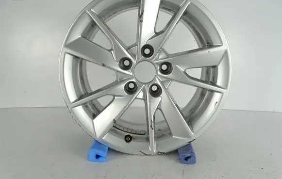Audi A4 S4 B9 Original wheel cap 8W0601025B