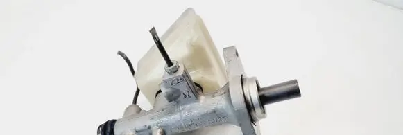 Mercedes-Benz C W203 Master brake cylinder A2034300002