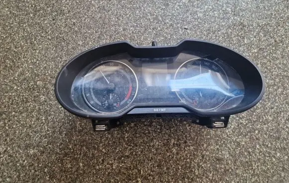 Skoda Octavia Mk3 (5E) Speedometer (instrument cluster) 5E0920749B
