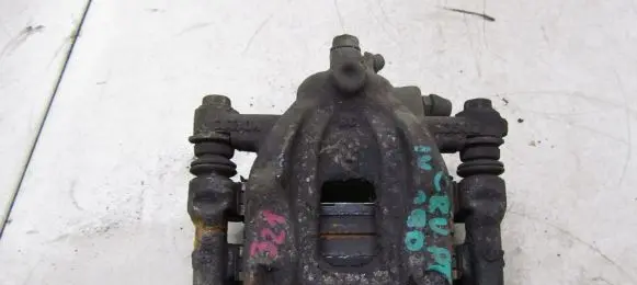 Honda CR-V Rear brake caliper