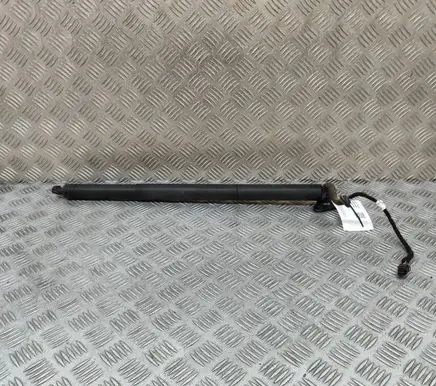 Volkswagen PASSAT B8 Tailgate/trunk strut/damper 3G9827851B