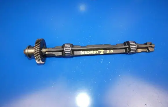 Land Rover Discovery Sport Oil pump balance shaft M4D36A305BA