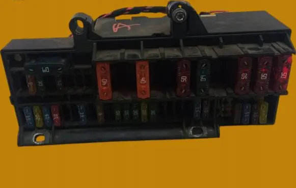BMW 7 E65 E66 Fuse box set