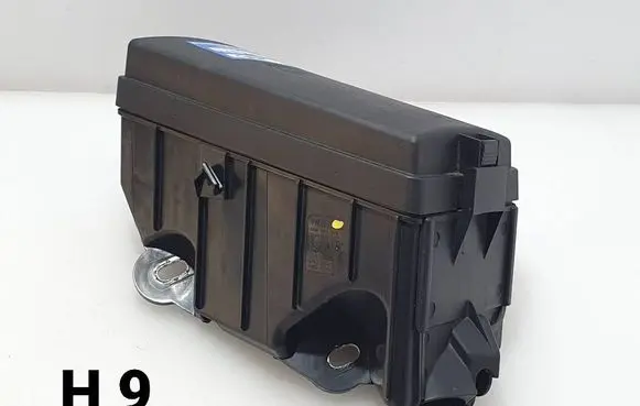 Volkswagen Golf VII Fuse box set 5Q0907361C 5Q0937132A