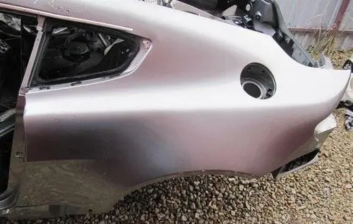 Aston Martin V8 Fender 6G336110849
